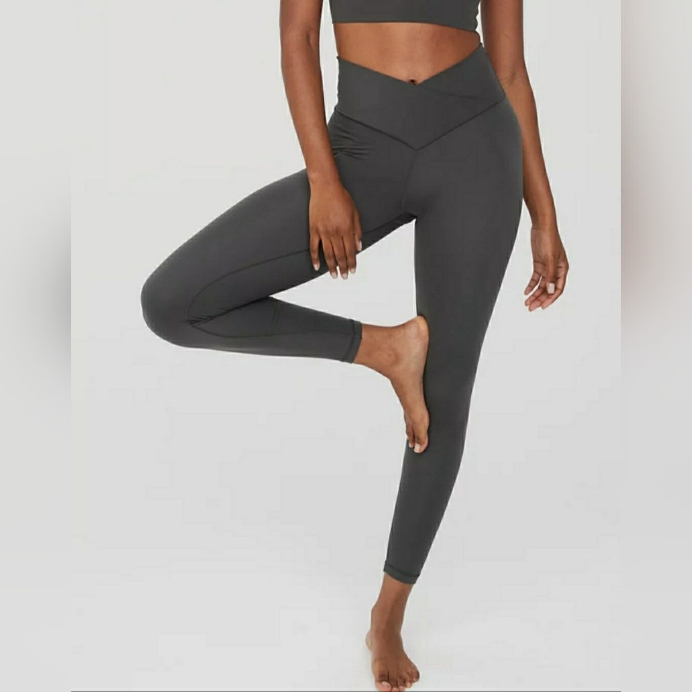 Offline by Aerie Real Me Crossover 7/8 Legging XS Charcoal Grey